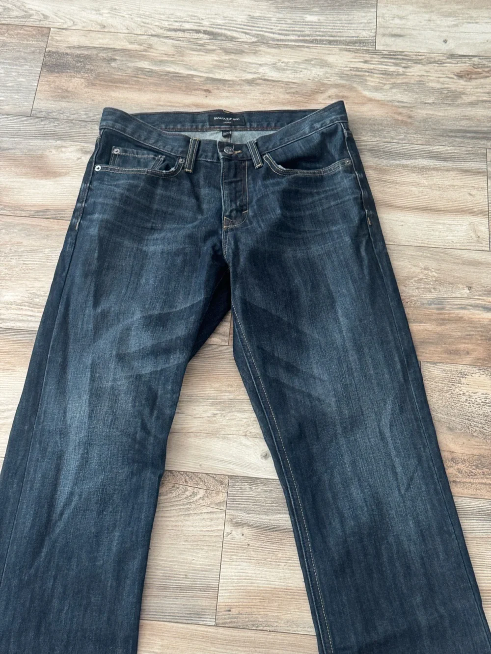 Banana Republic Straight Leg Blue Jeans size 30/32